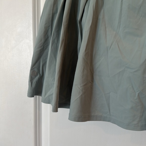 Lululemon tennis time skirt blue/green color - Picture 6 of 8